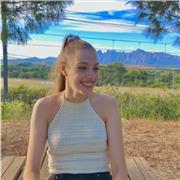 Profesora de inglés, catalán, castellano se ofrece para ayudar a quien lo necesite en verano, de una manera totalmente practica y orientada exclusivamente a la persona, ofreciendo además tecnicas de estudio